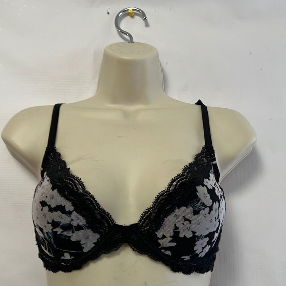 NATORI FLORAL FLOWERS LACE TRIM BRA SIZE 32C
